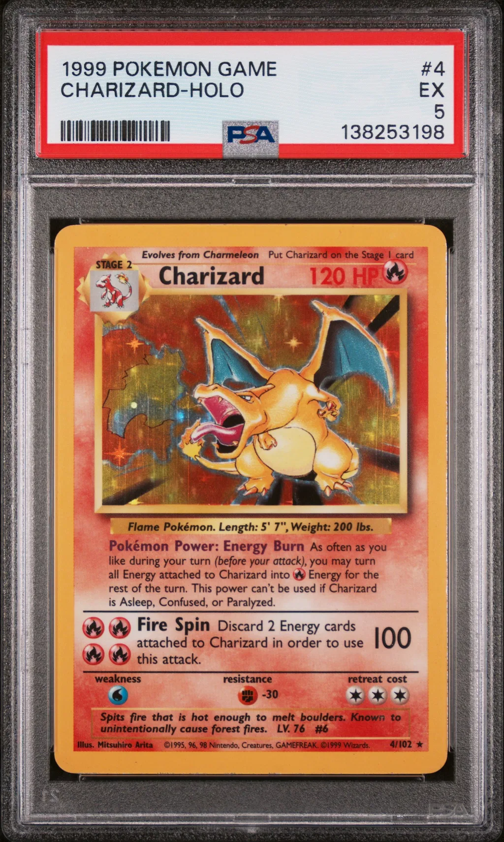 Charizard-Holo card artwork