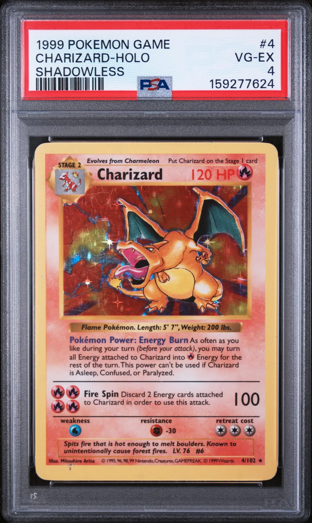 Charizard-Holo card artwork